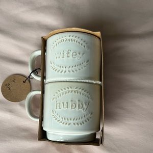 Wifey & Hubby Set of Mugs